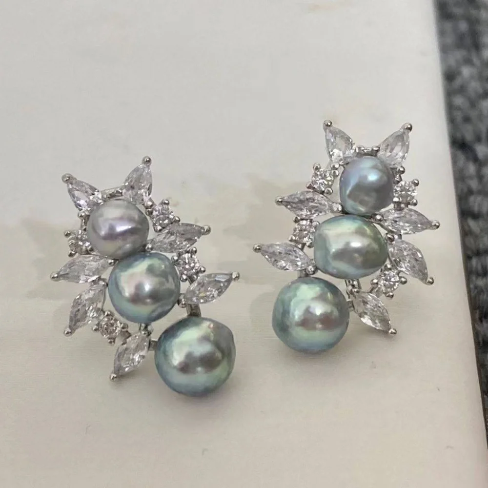 π€ Tahitian Keshi Pearl Stud Earrings - Picture 1 of 2